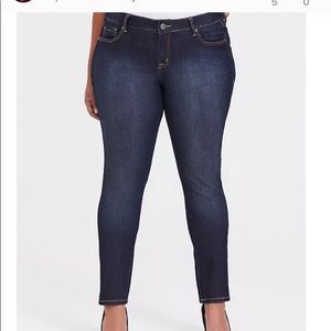 NWT Torrid Size 12 skinny jeans
